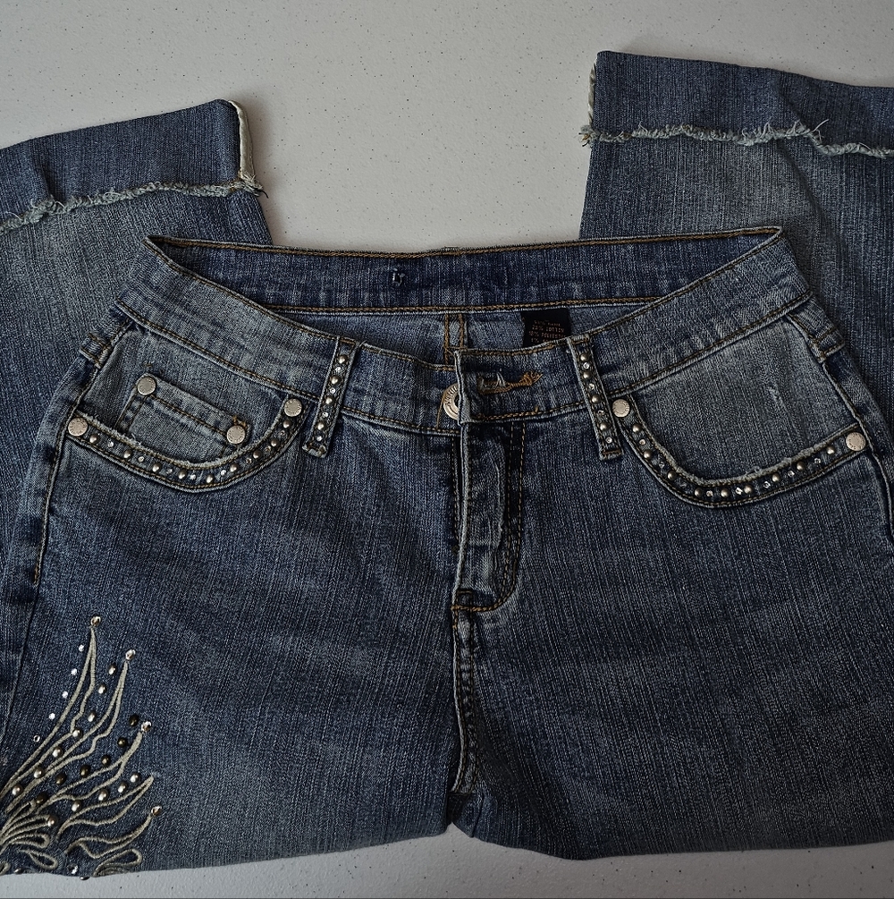 Women's Blue Embellished Bootcut Capris #P-B160